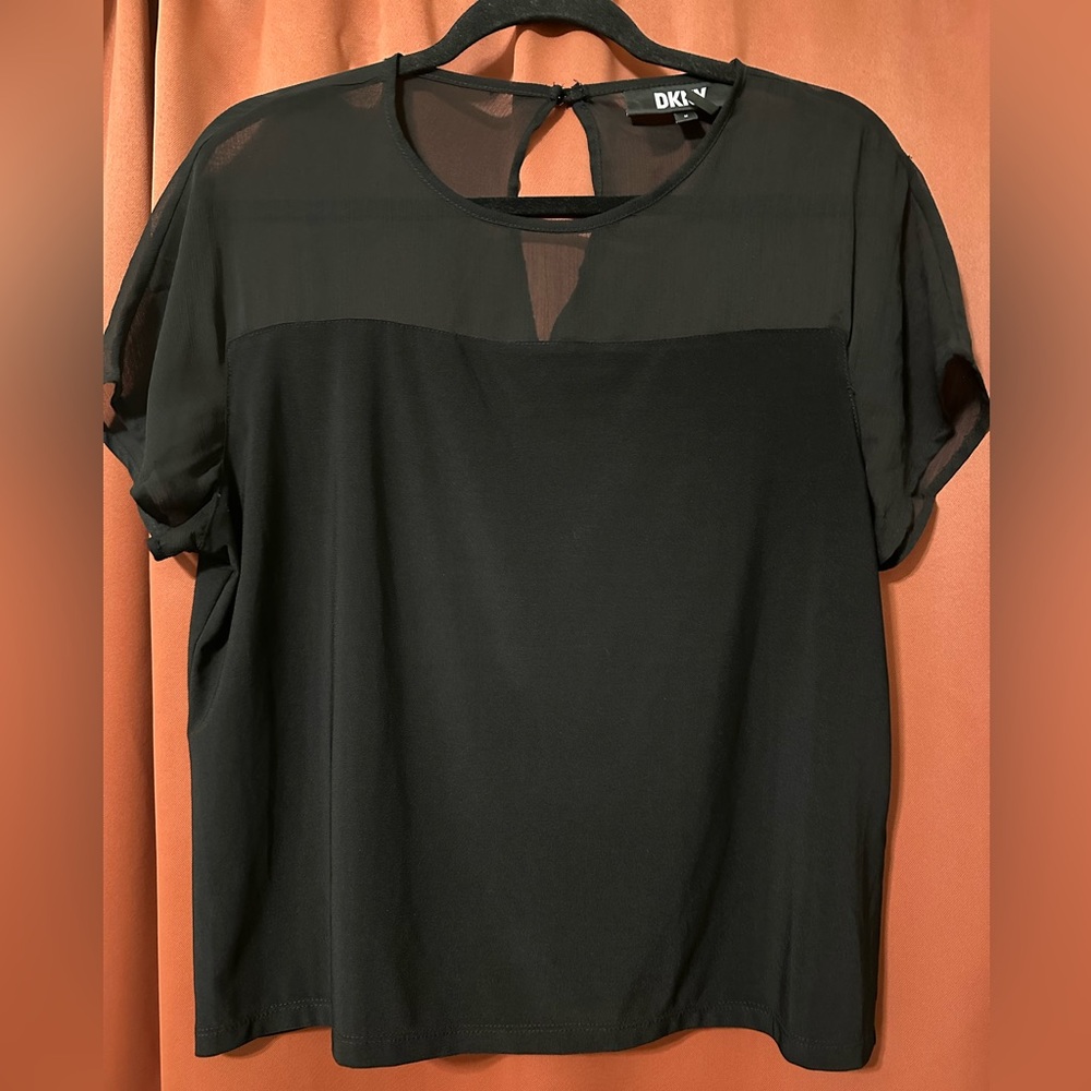 DKNY Black Sheer Top Short Sleeve Blouse
